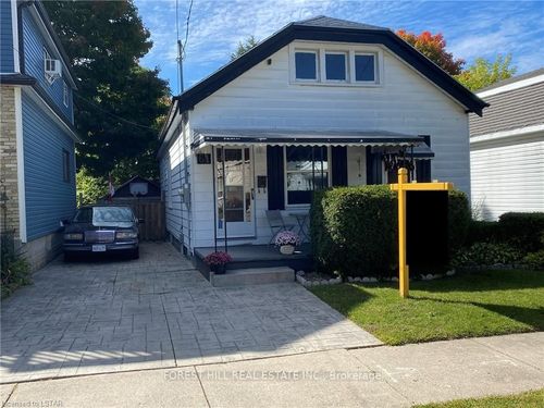 61 Bedford Rd, London, ON, N5Y1Z5 | Card Image