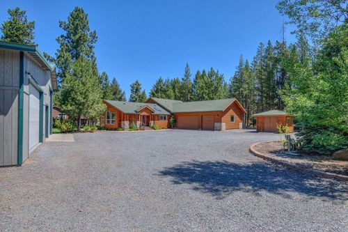15876 6th St, La Pine, OR, 97739-9402 | Card Image