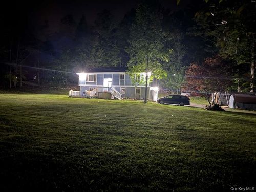 20 Patrick Dr, Bloomingburg, NY, 12721-5320 | Card Image