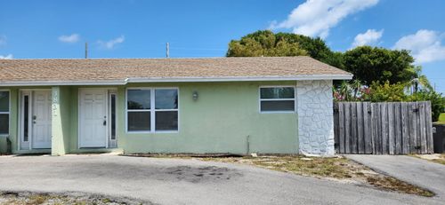 3831 Beacon Hill Rd, Jupiter, FL, 33469-2202 | Card Image