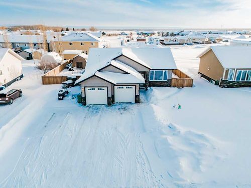 10921 99 Ave, La Crete, AB, T0H4A0 | Card Image