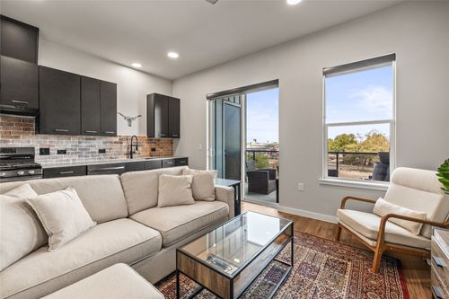 405-4510 Terry O Lane, Austin, TX, 78745 | Card Image