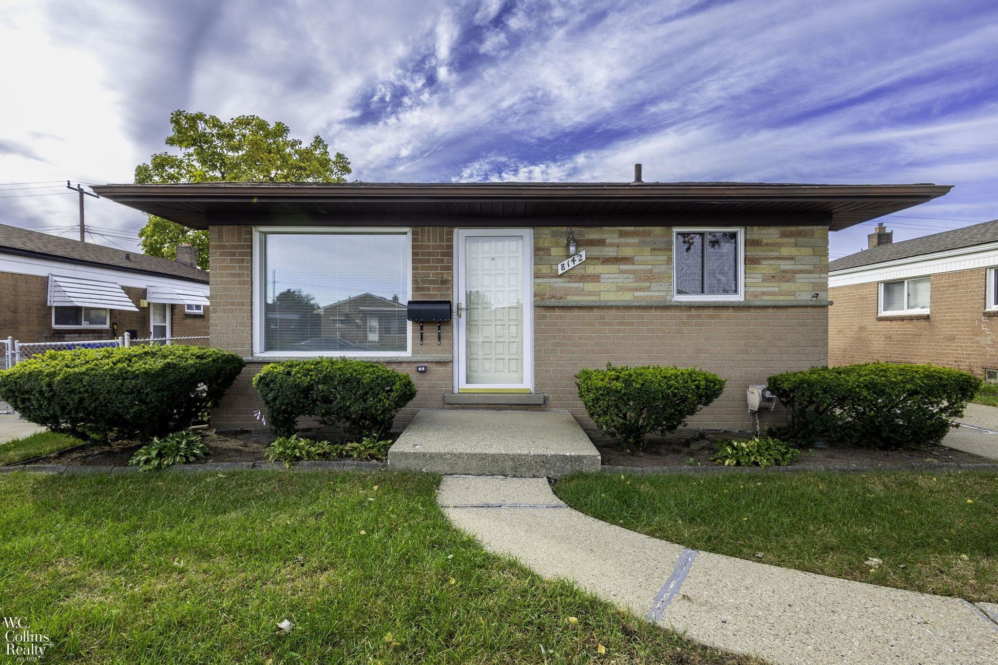 Gerald Ave, Warren, MI 48093