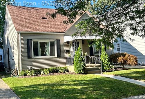 1931 Webster St, Birmingham, MI, 48009-7814 | Card Image