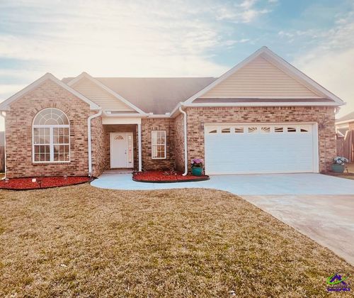 604 Stirling Bridge Dr, Warner Robins, GA, 31088-1111 | Card Image