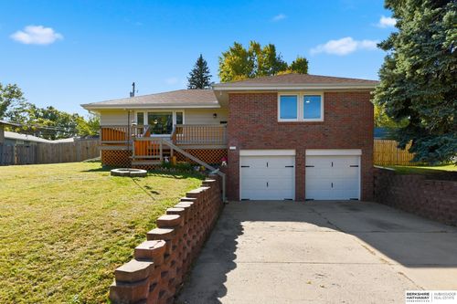 509 W Perry St, Papillion, NE, 68046-2543 | Card Image