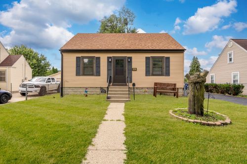 337 E Palmer Avenue, Northlake, IL, 60164 | Card Image