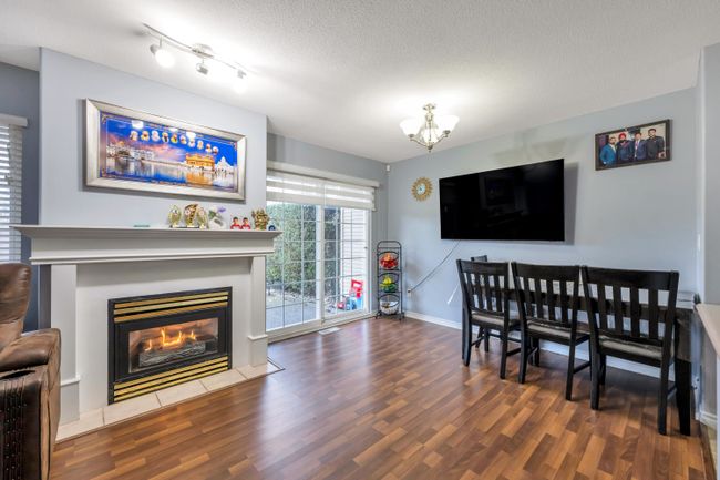 36 - 13499 92 Avenue, Townhouse with 3 bedrooms, 2 bathrooms and 2 parking in Surrey BC | Image 9