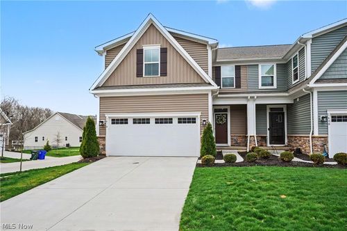 1610 Mud Brook Ln, Akron, OH, 44313-8022 | Card Image