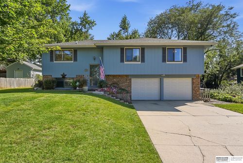 7605 Gertrude Street, La Vista, NE, 68128 | Card Image