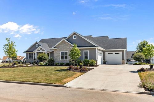 3001 W Old Oak Drive, GRAND CHUTE, WI, 54913 | Card Image