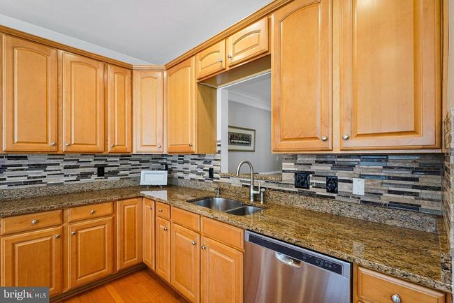 42076 Byrnes View Ter, Townhouse with 3 bedrooms, 4 bathrooms and null parking in ALDIE VA | Image 19