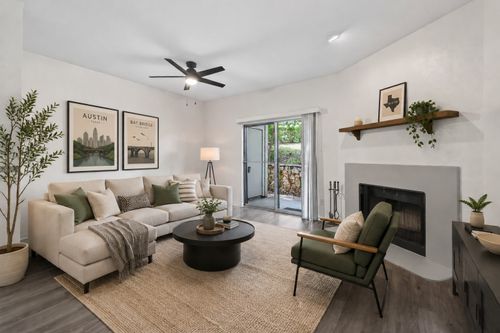 801-2450 Wickersham Ln, Austin, TX, 78741-4755 | Card Image