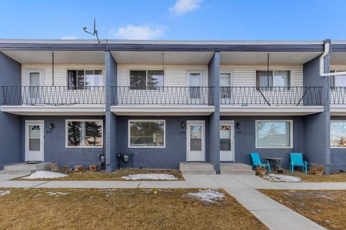 314-2211 19 St Ne, Calgary, AB, T2E4Y5 | Card Image