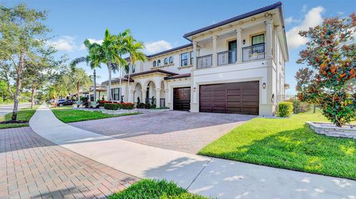 8765 Watercrest Cir W, Parkland, FL, 33076-2677 | Card Image