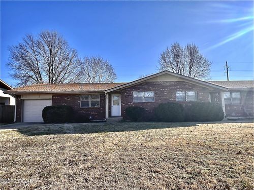 3329 Hawthorn Drive, Joplin, MO, 64804 | Card Image