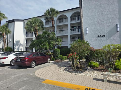 c1-4501 Martinique Way, Coconut Creek, FL, 33066-1492 | Card Image
