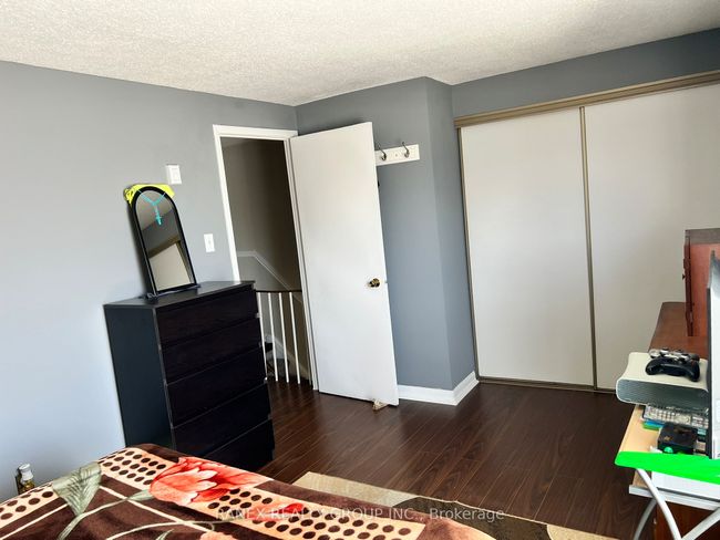 13 Grasspoint Sq, House other with 3 bedrooms, 2 bathrooms and 3 parking in Brampton ON | Image 21