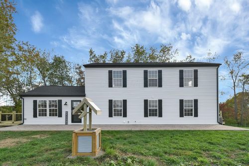 10590 Watson Rd, Newark, OH, 43056-9064 | Card Image
