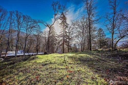 912 Hillside Lane, White Salmon, WA, 98672 | Card Image