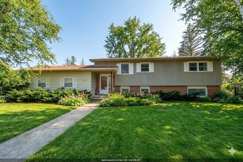 2455 Kingston Place, Oshkosh, WI, 54904 | Card Image