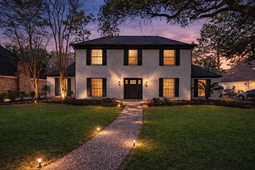 1822 Anvil Dr, Houston, TX, 77090-2002 | Card Image