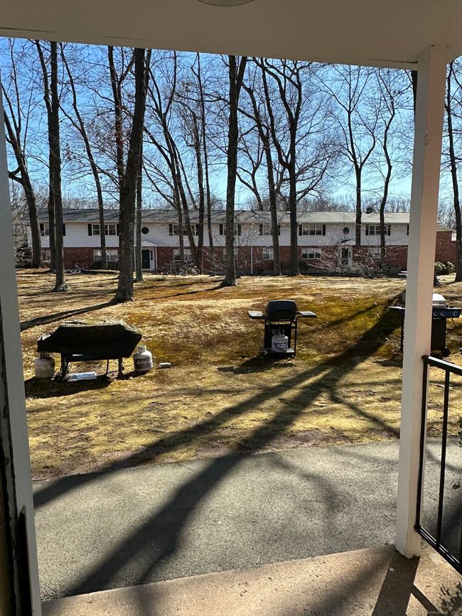APT-50 - 486 Oak Ave, Condo with 2 bedrooms, 1 bathrooms and 2 parking in Cheshire CT | Image 26
