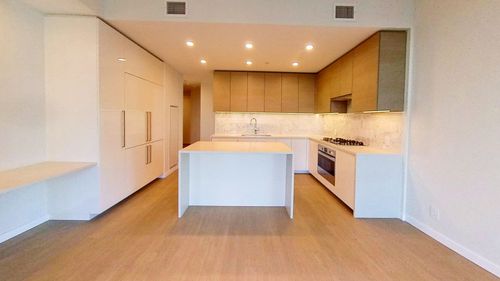 2186 Gilmore Ave, Burnaby, BC, V5C | Card Image