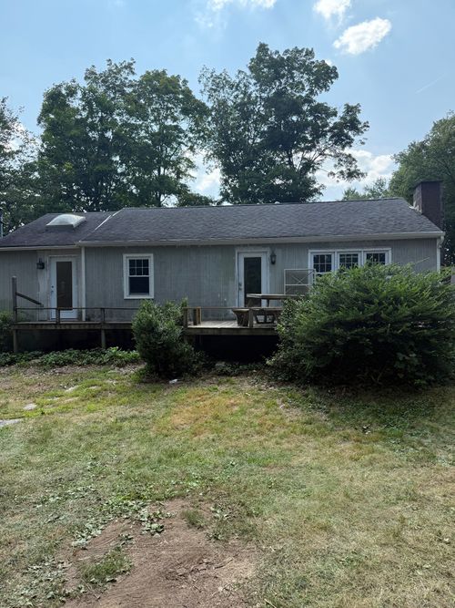 47 Parmalee Hill Rd, Newtown, CT, 06470-1026 | Card Image
