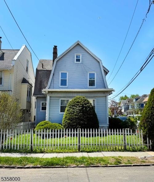 332 Chilton St, Elizabeth, NJ, 07208-3113 | Card Image