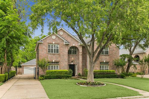 816 Anderson Street, Bellaire, TX, 77401 | Card Image