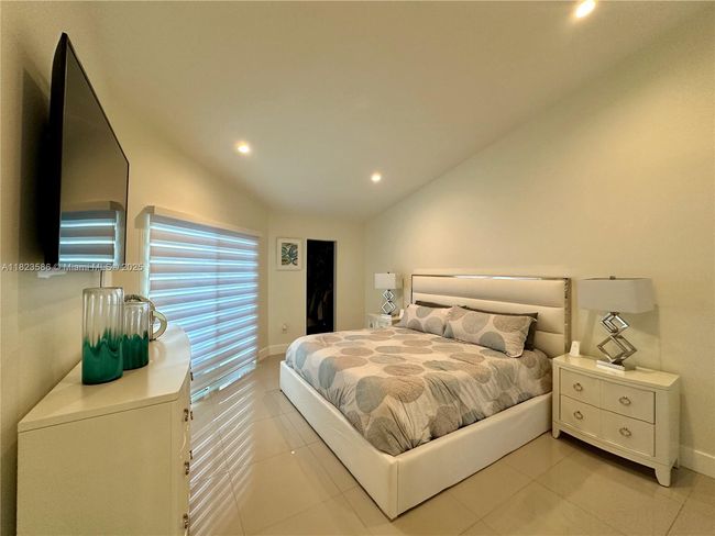 5020 Sw 154 Th Ave, House other with 4 bedrooms, 2 bathrooms and null parking in Miami FL | Image 10