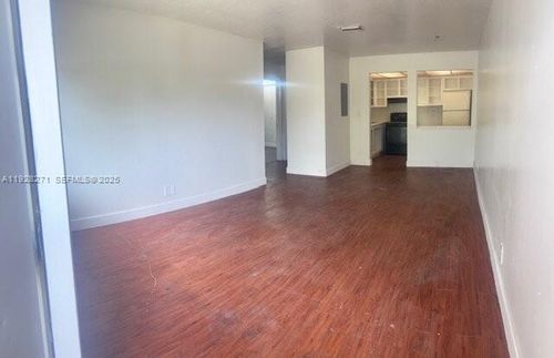 apt-3-4000 Riverside Dr, Coral Springs, FL, 33065-5911 | Card Image