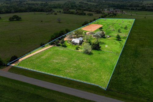 6055 Cedar Hill Rd, Brenham, TX, 77833-8010 | Card Image