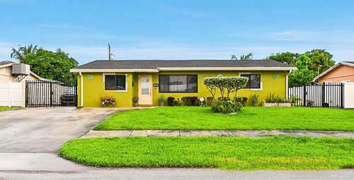 1310 Sw 7th Ave, Deerfield Beach, FL, 33441-6408 | Card Image
