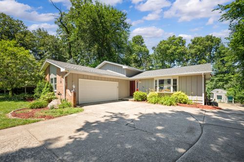 1515 Sioux Trl, Niles, MI, 49120-3137 | Card Image