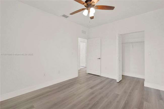 279 Se 31 St Ter, House other with 5 bedrooms, 3 bathrooms and null parking in Homestead FL | Image 31
