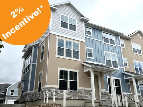 8268 W Joshua Tree Ln, Magna, UT, 84044-3461 | Card Image