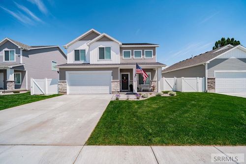 388 Church St, Ammon, ID, 83401-3587 | Card Image