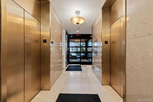 10i-300 Riverfront Drive, Detroit, MI, 48226 | Card Image