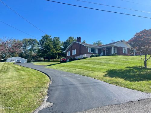 237 Woodland Drive, Lebanon, VA, 24266 | Card Image