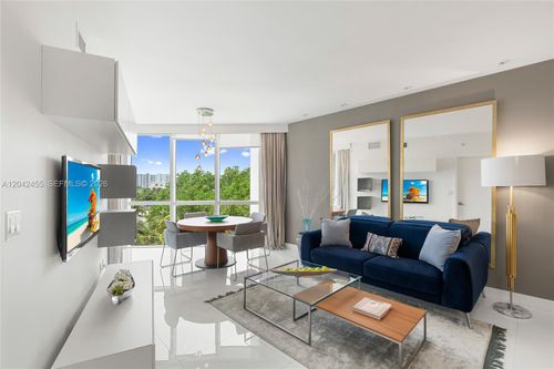 603-18201 Collins Ave, Sunny Isles Beach, FL, 33160-5107 | Card Image
