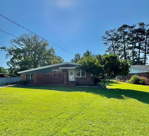 2403 Diana Ave, Tifton, GA, 31794-3141 | Card Image