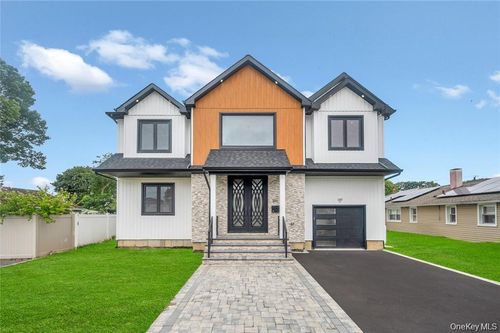 2571 Alder Avenue, Hempstead, NY, 11554 | Card Image