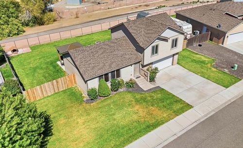 624 Botaka Loop, Benton City, WA, 99320-5719 | Card Image