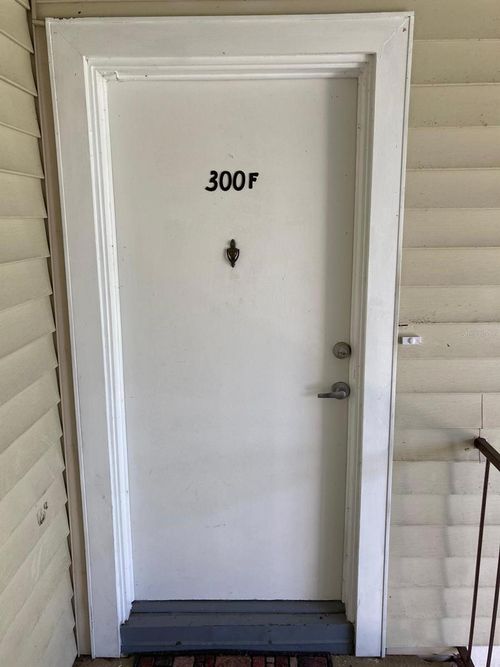 apt-f-300 Cherokee Ct, ALTAMONTE SPRINGS, FL, 32701-6706 | Card Image