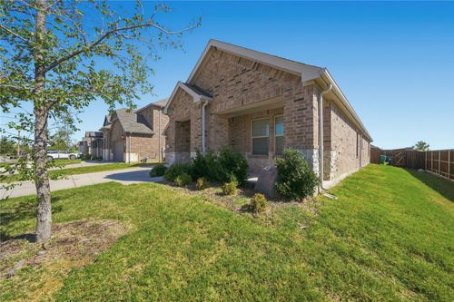 3400 Kingsview Dr, Denton, TX, 76207-2065 | Card Image