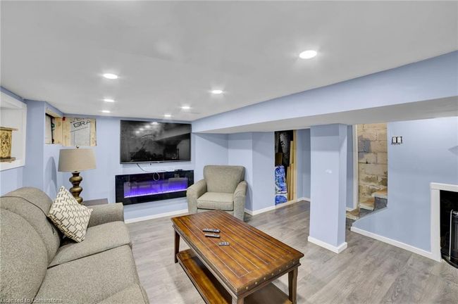 6 Frederick Ave, House other with 3 bedrooms, 2 bathrooms and 2 parking in Hamilton ON | Image 32