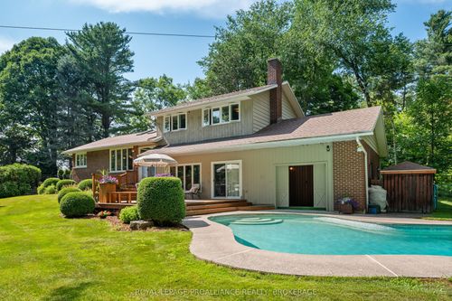 120 Cross Cemetery Rd, Lansdowne, ON, K0E1L0 | Card Image