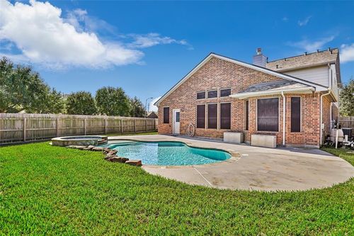 8214 Mandalay Bay Dr, Baytown, TX, 77523-3554 | Card Image